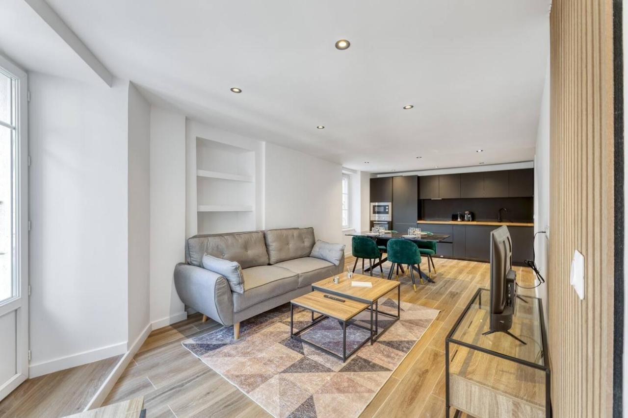 Appartement Hyper Centre Evian - Cote Theatre Buitenkant foto